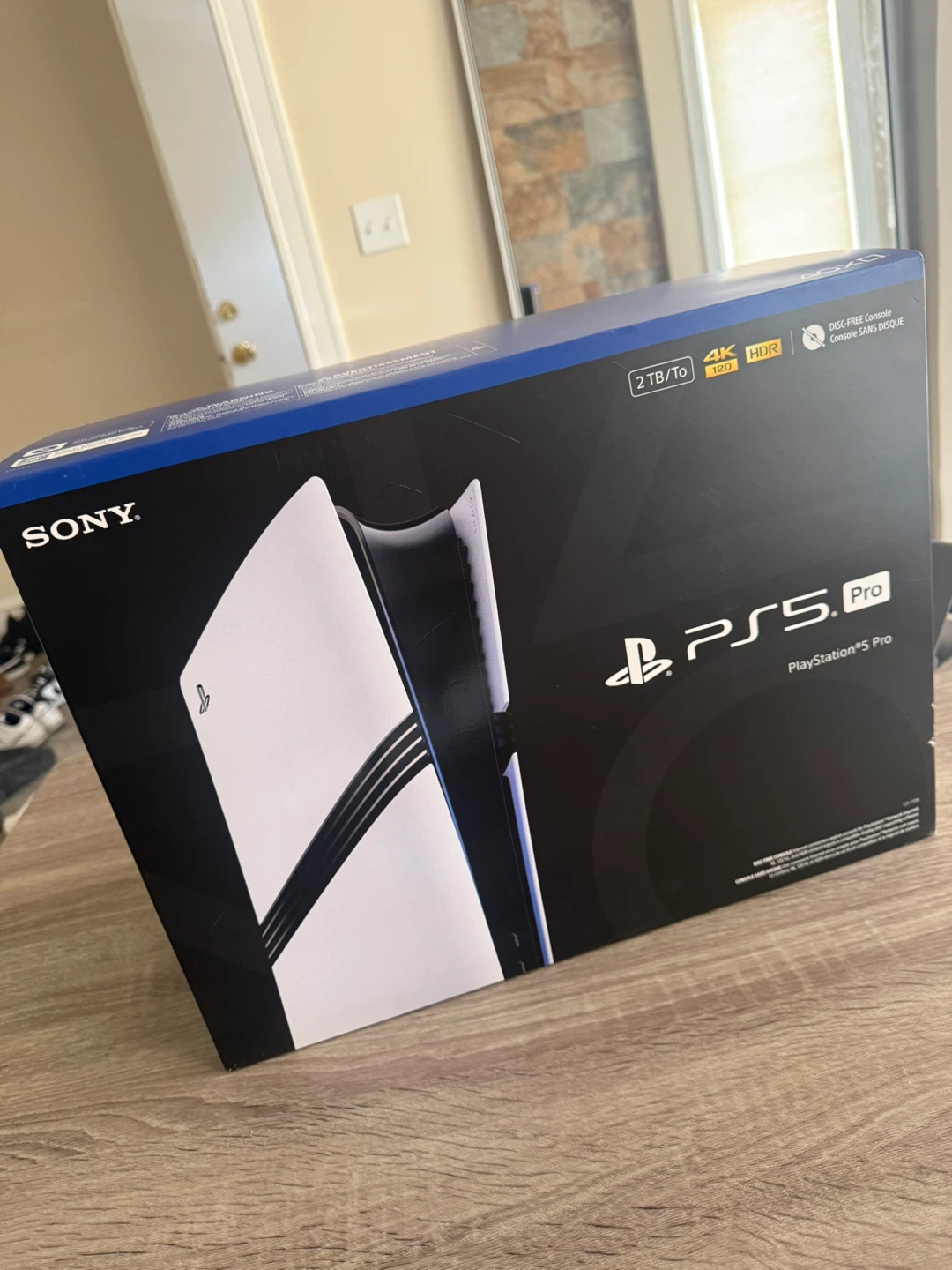 PlayStation 5 Pro PS5 Pro 2TB with extra controller