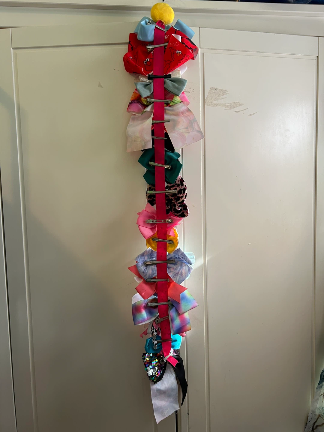 Emoji bow holder with 16 bows - photo 5