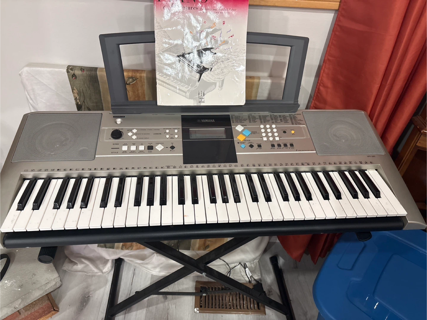 Yamaha PSR-E273 Portable Keyboard - photo 2