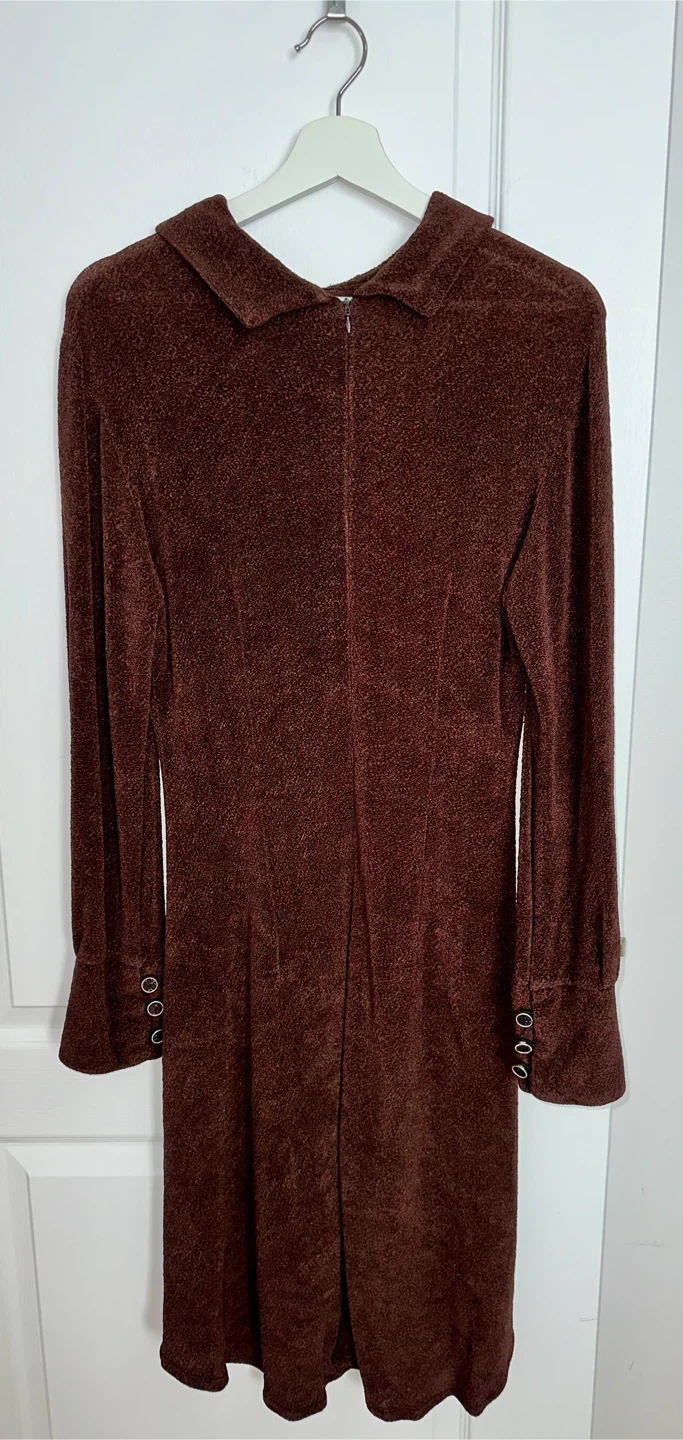 Brown Long-Sleeve Dress with Peter Pan Collar 🏆 - photo 2