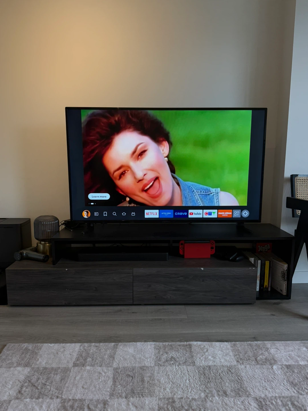 Insignia 55" Smart TV - photo 5