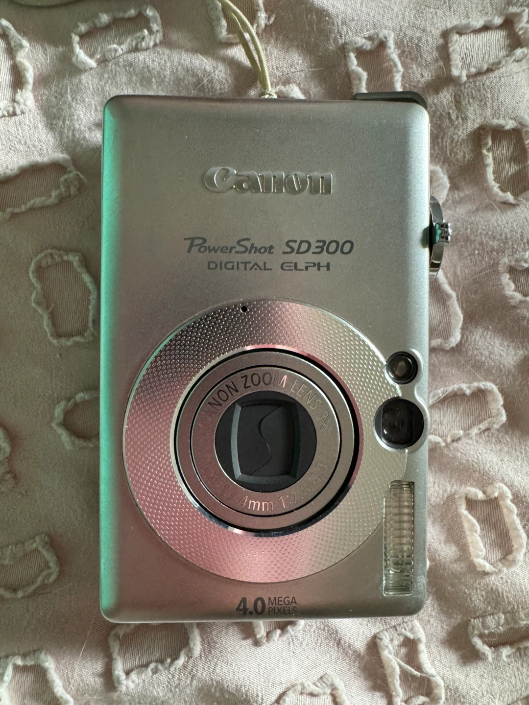 Canon PowerShot SD300 Digital ELPH Camera