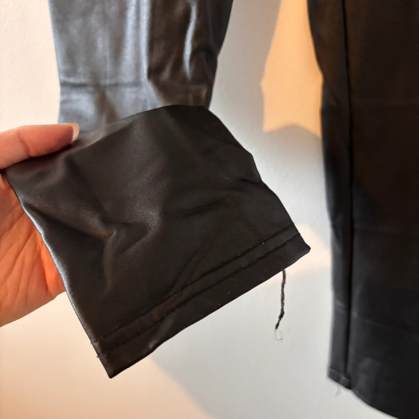 Black Faux Leather Leggings Small - photo 4