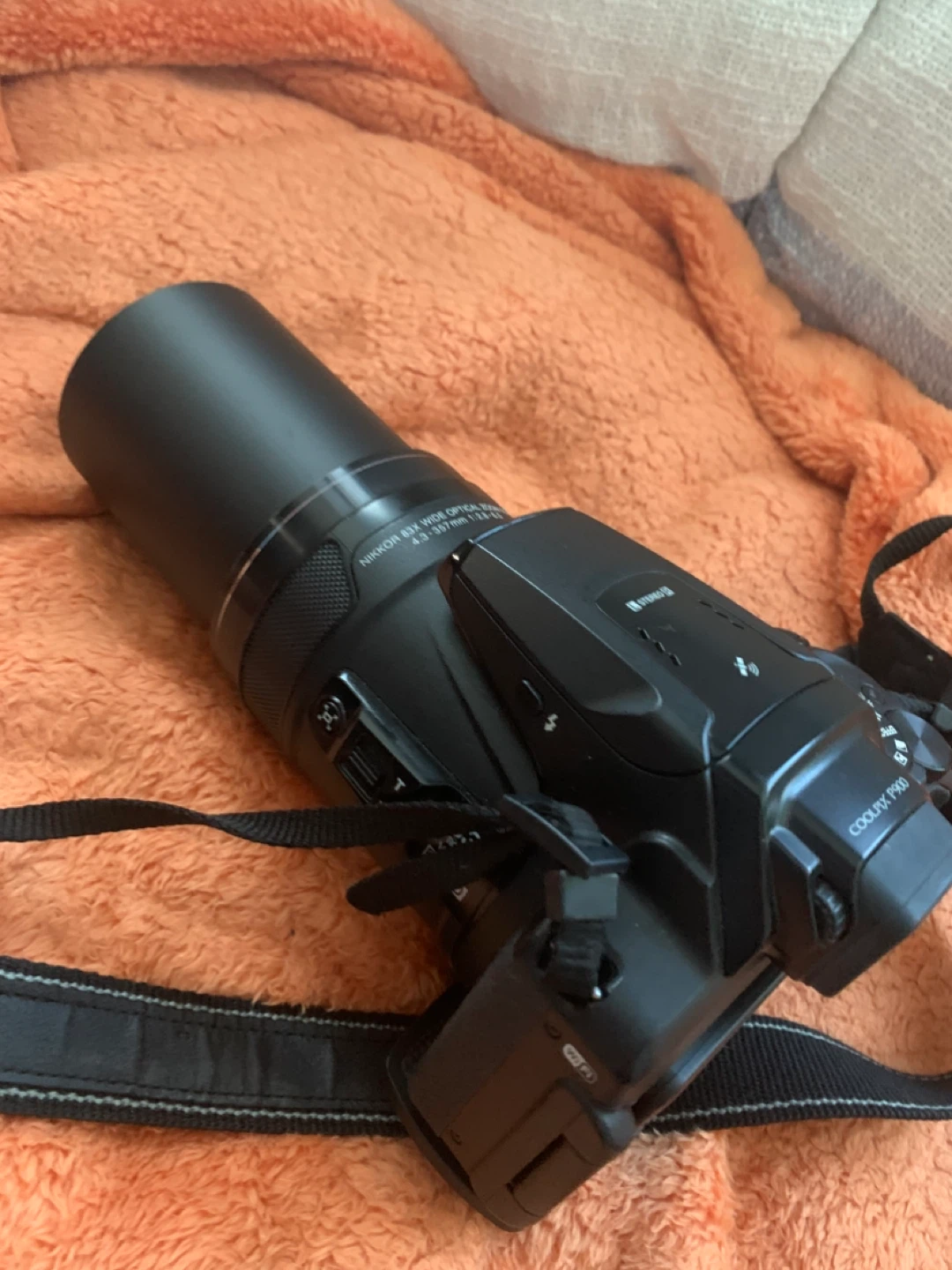 Nikon COOLPIX P900 83x Optical Zoom Camera - photo 4