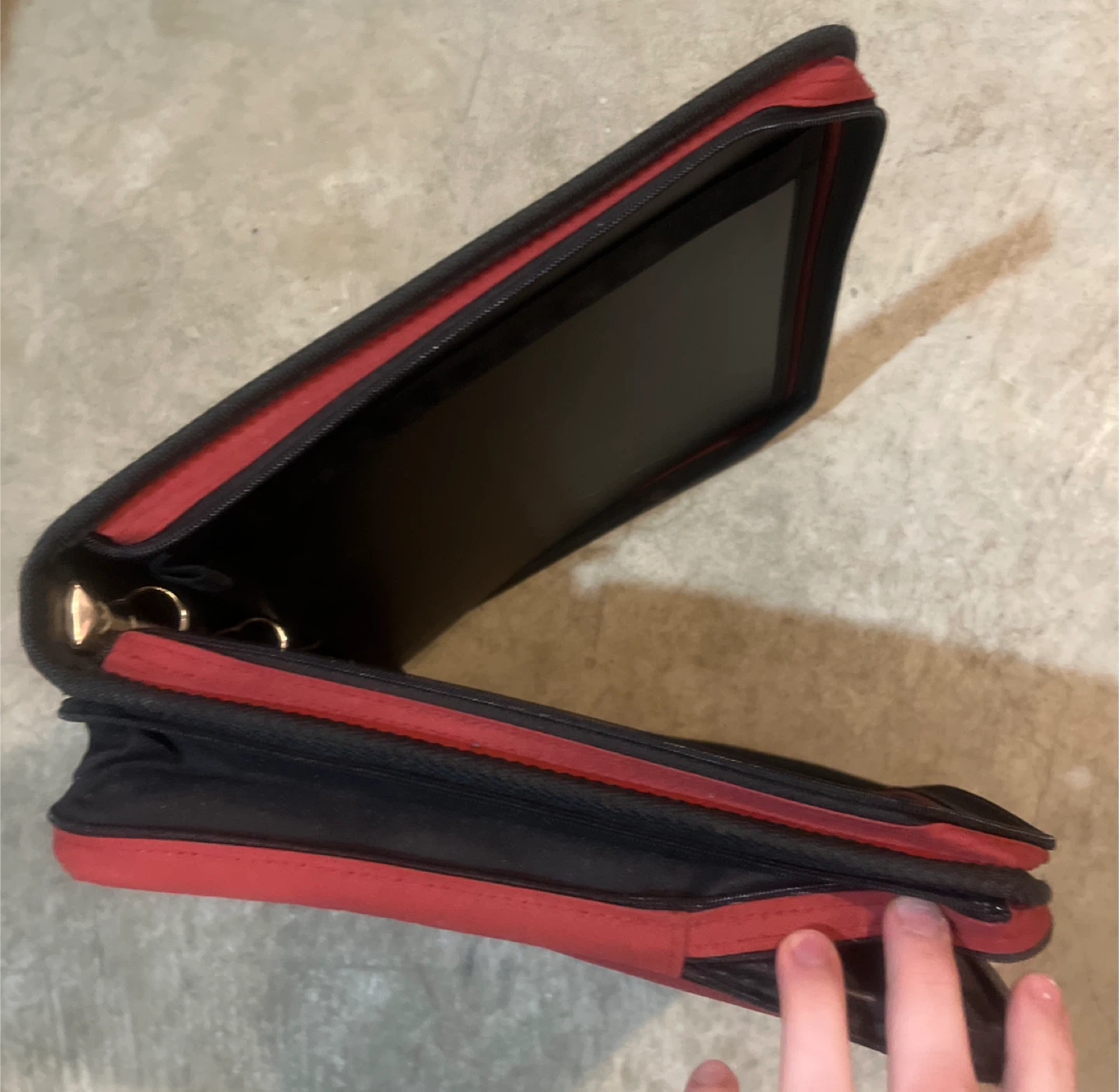 1” Five Star 3-Ring Binder Folio Red - photo 3