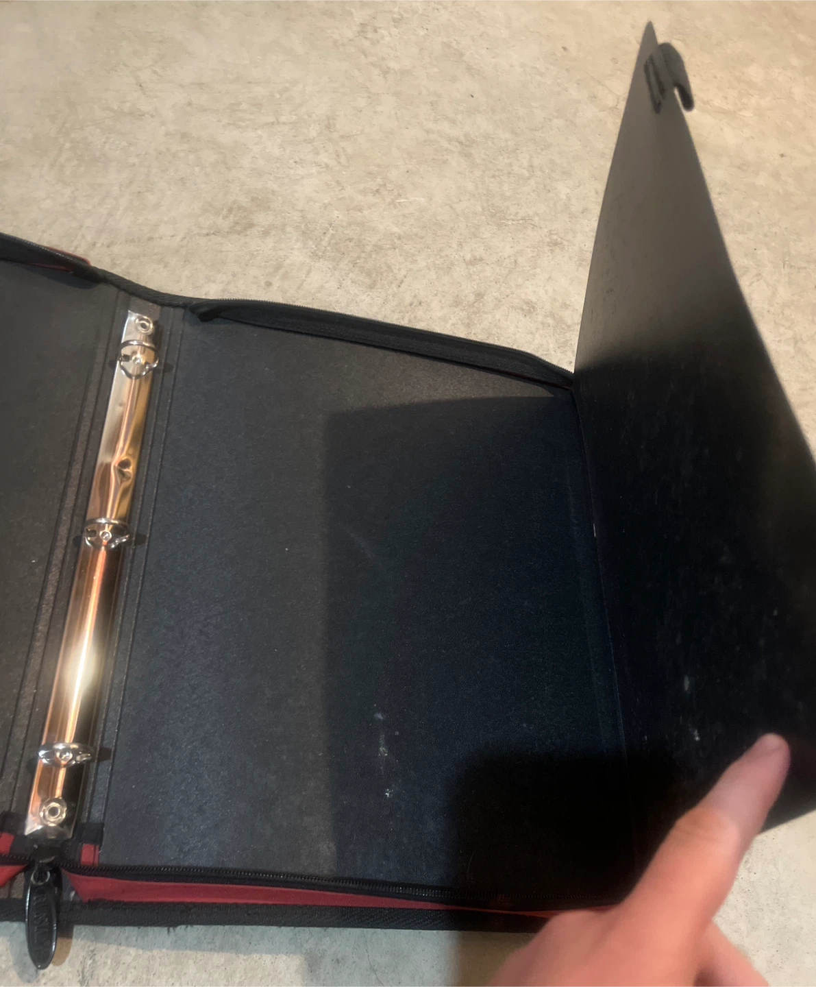1” Five Star 3-Ring Binder Folio Red - photo 5