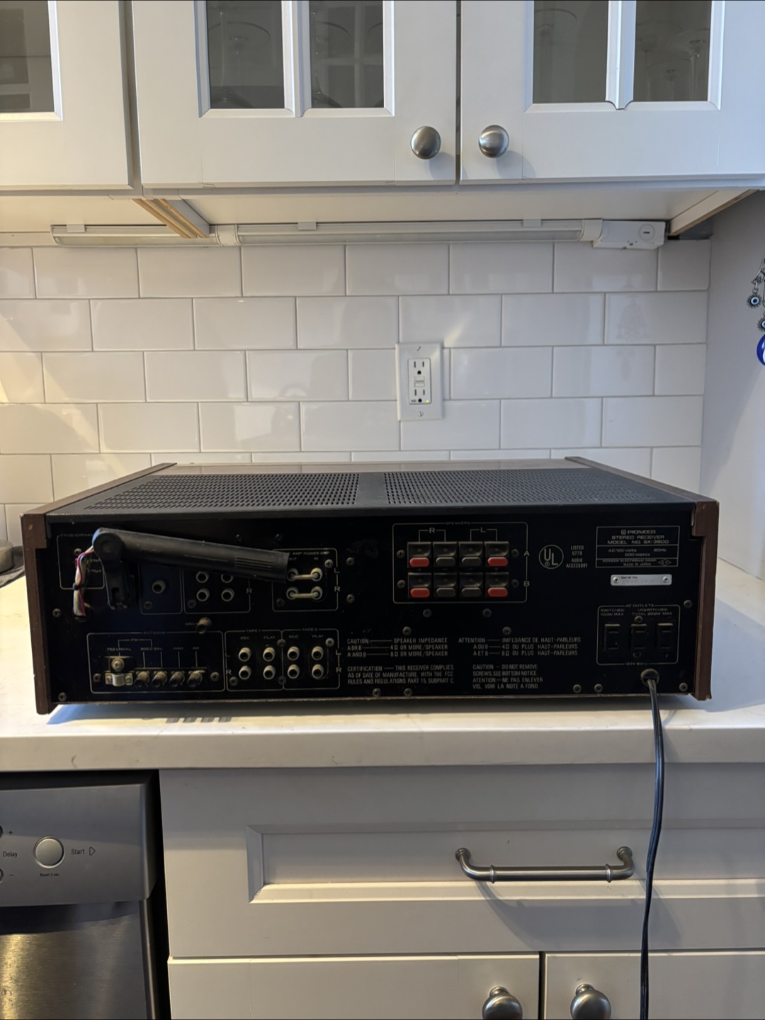Pioneer SX-3800 Stereo Receiver - photo 2