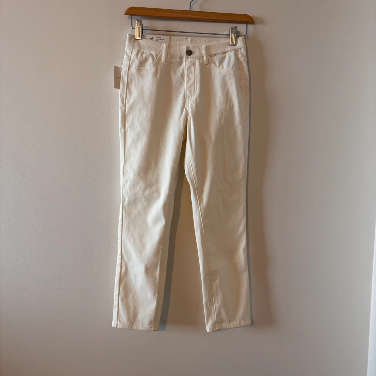 BNWT UNIQLO Women's White Pants Size Small