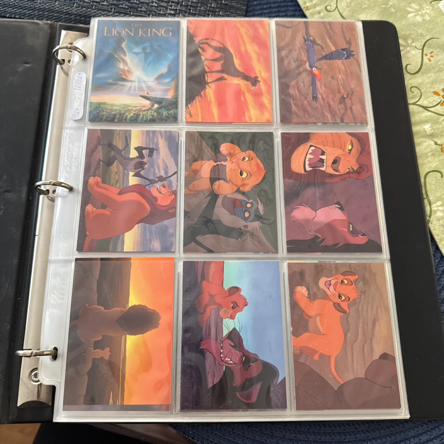 🏆 1994 Disney Lion King Card Set Series 1 Skybox Official Binder - photo 2