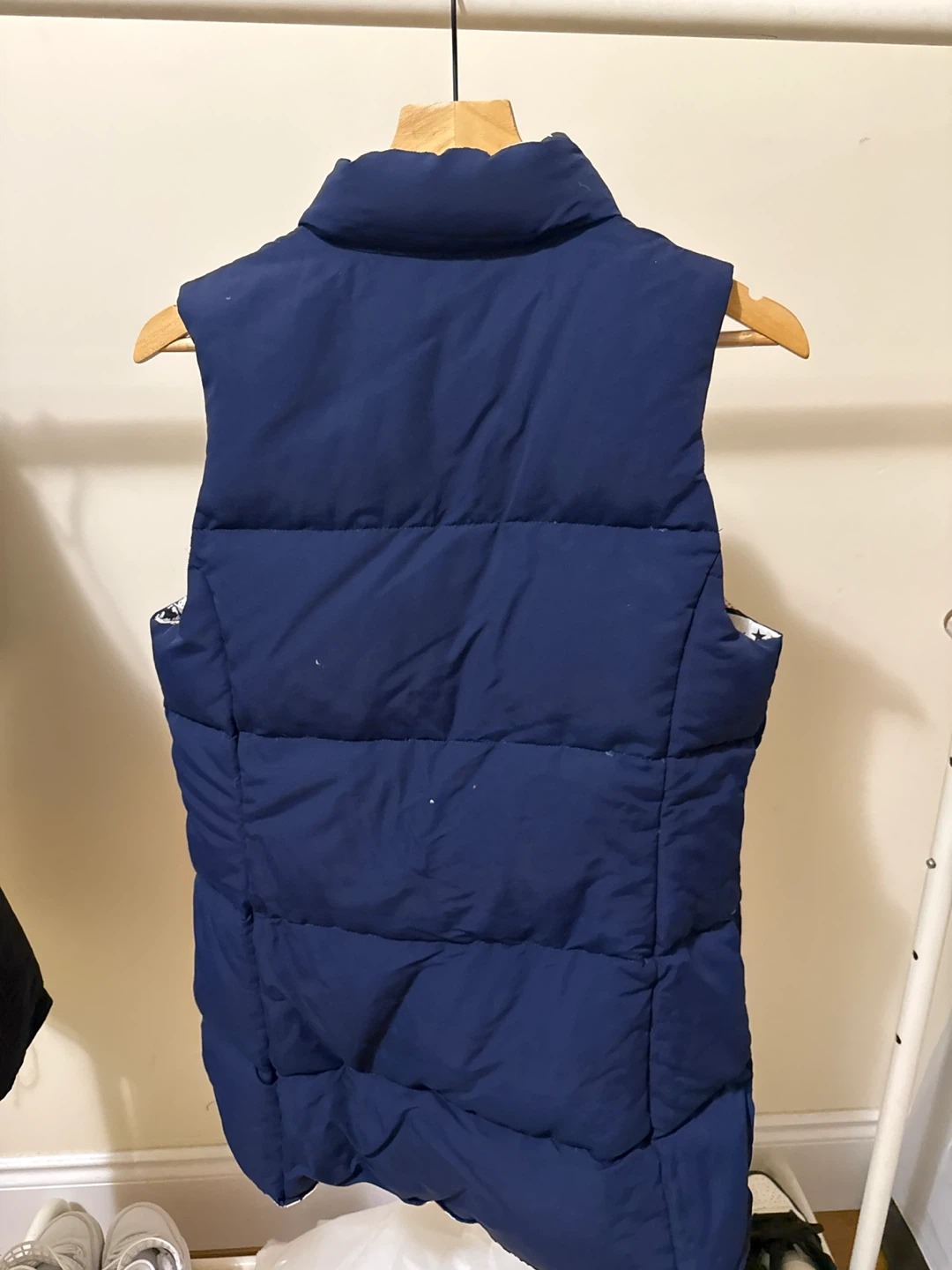 Blue Puffer Vest with Comic Print Lining - photo 3