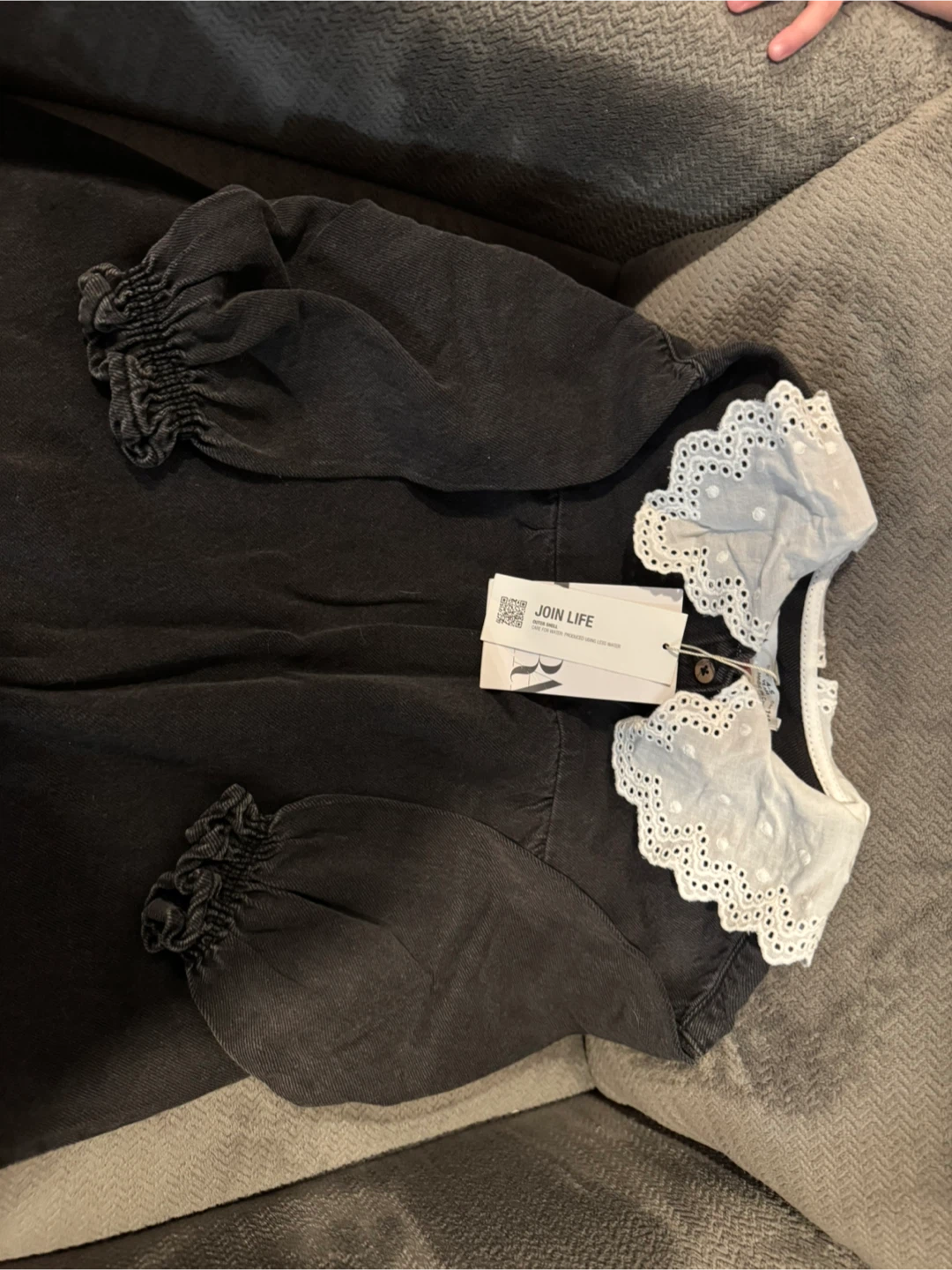 🏆 Zara Black Denim Dress w White Lace Collar Size 4/5 Years NWT - photo 4