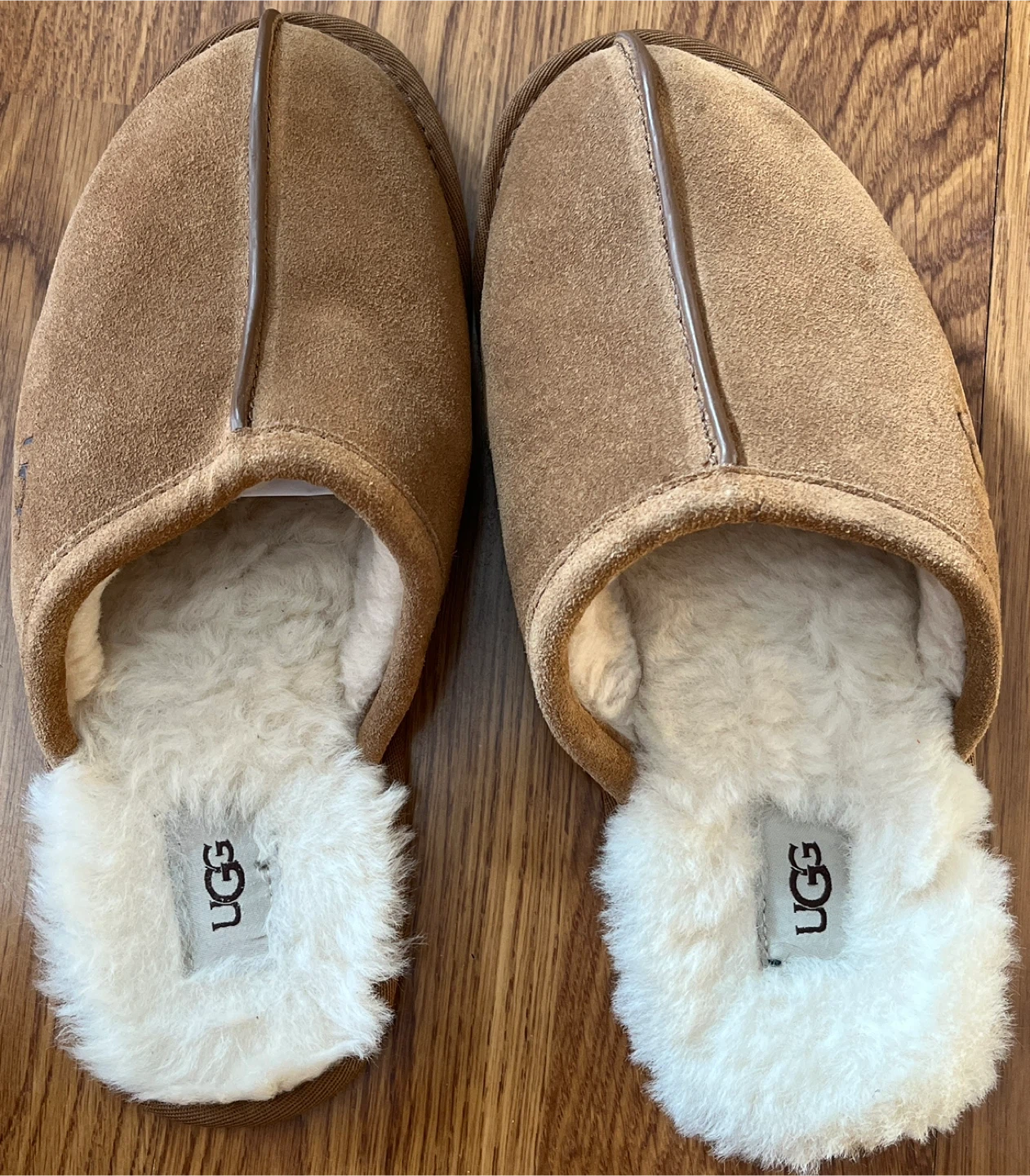 UGG Suede Sheepskin Slippers 🏆