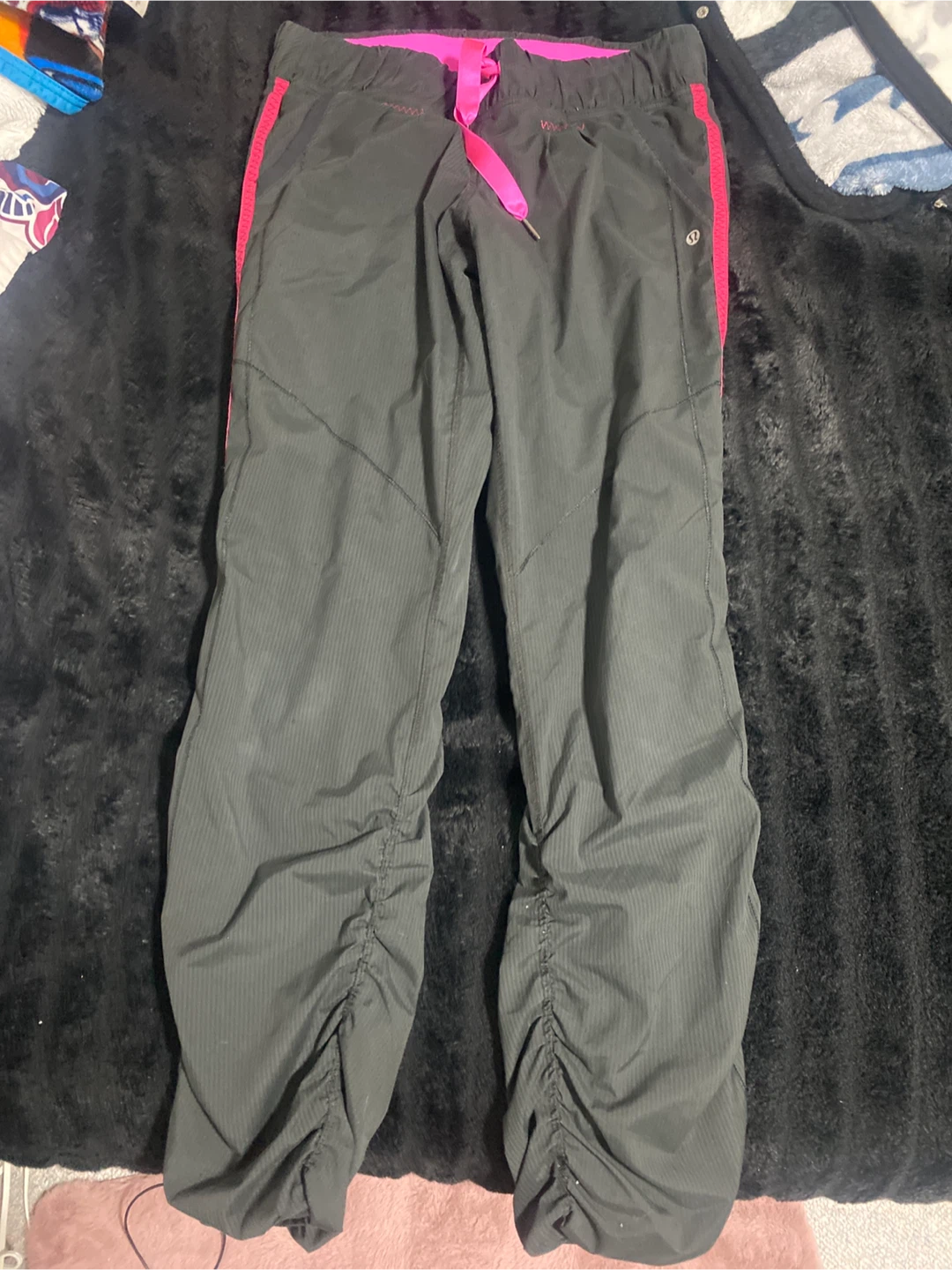 Lululemon Black & Pink Athletic Pants - photo 2