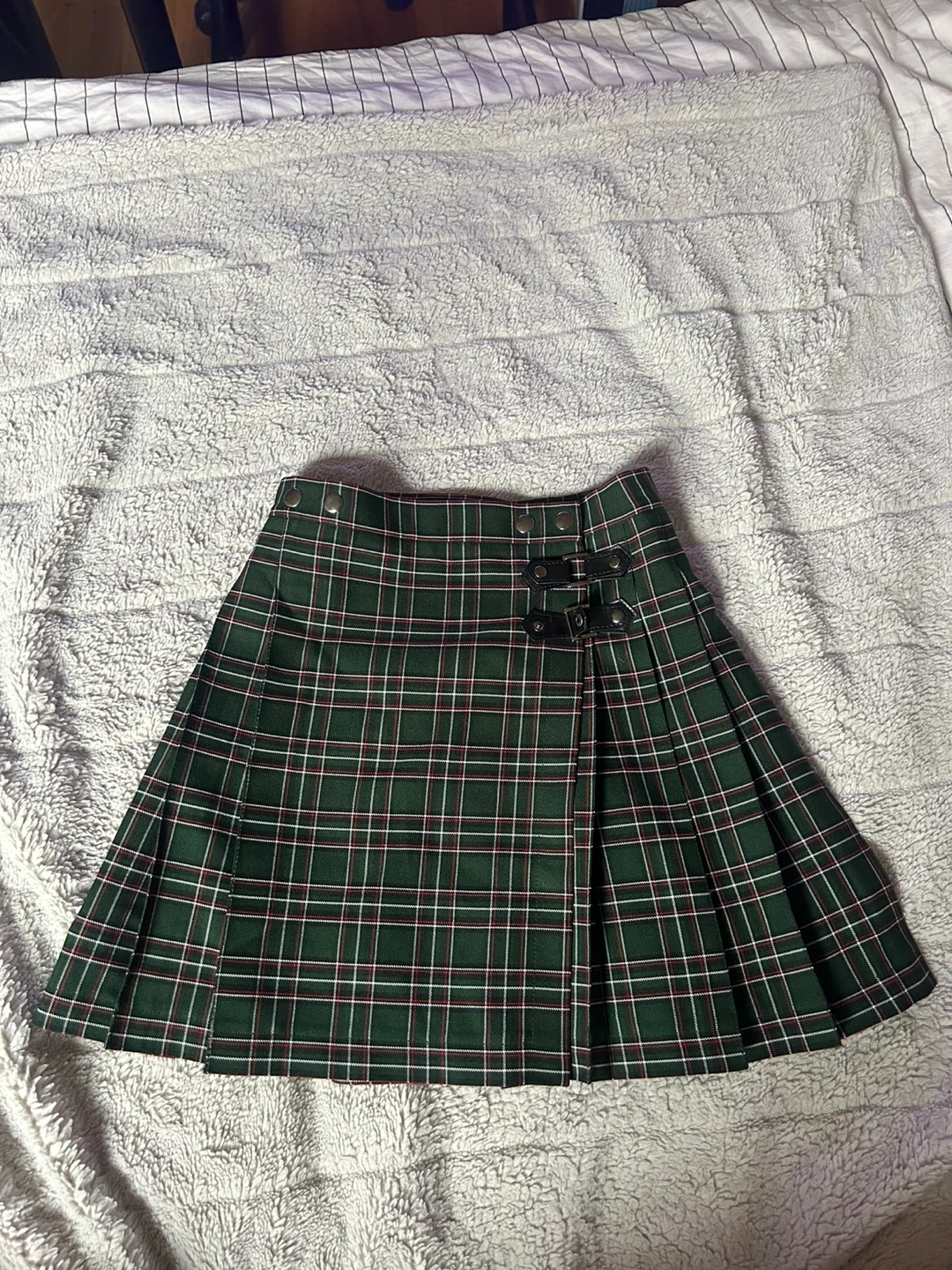 Green Plaid Pleated Mini Skirt with Buckle Detail