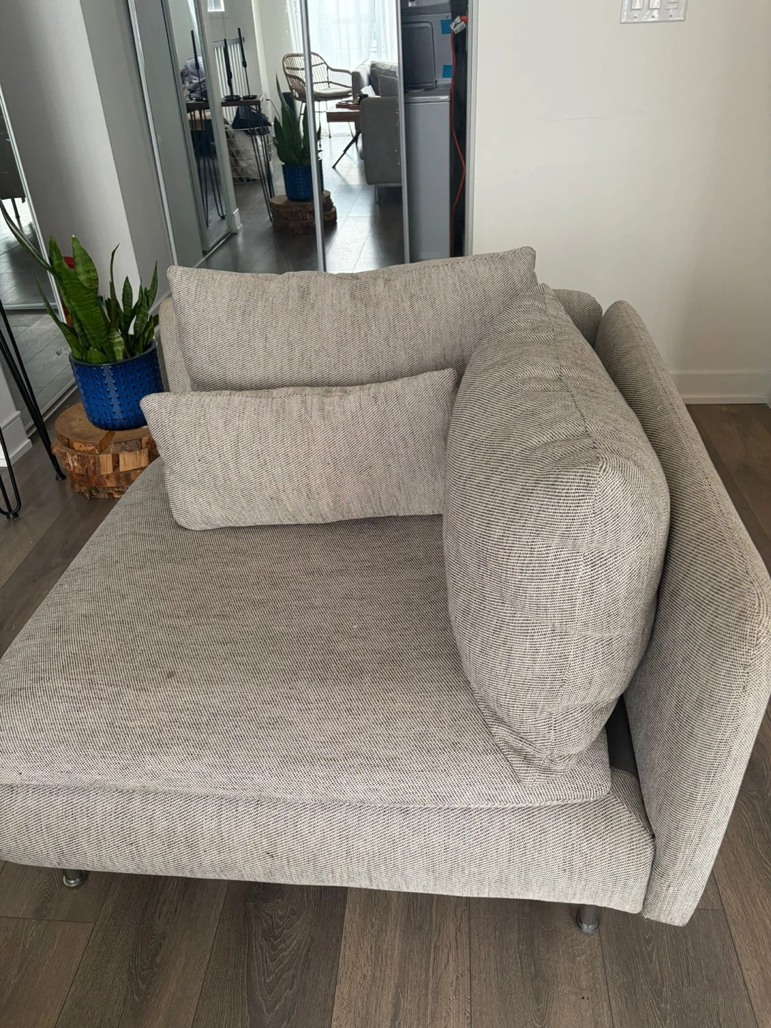Ikea Soderhamn Corner Sectional in beige/grey