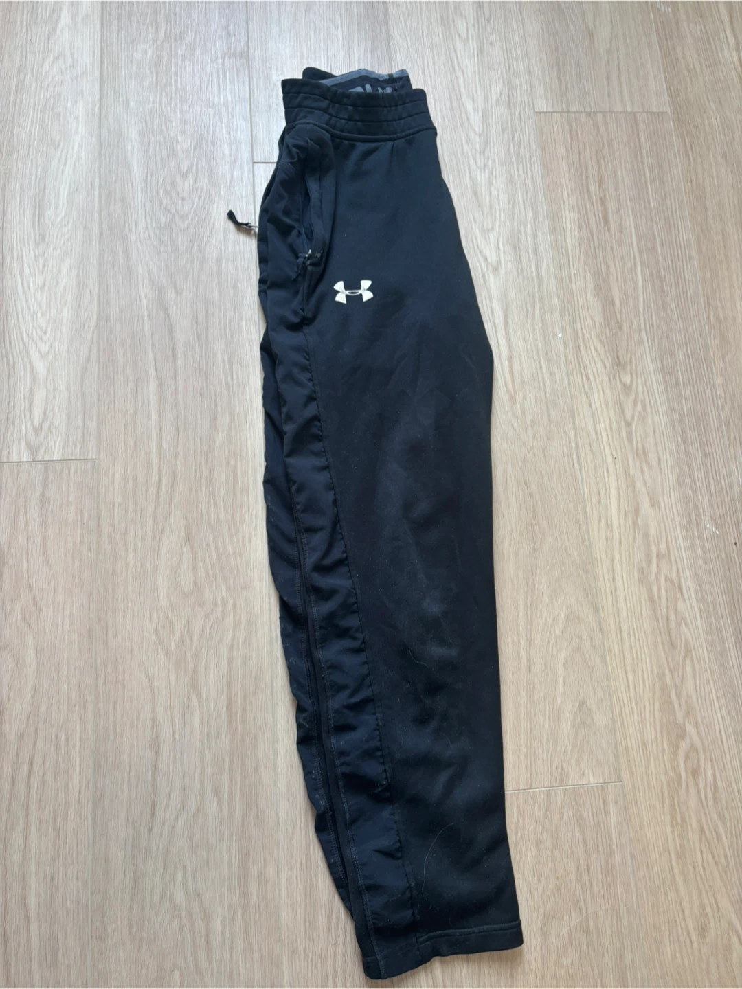 Under Armour Black Joggers - photo 2