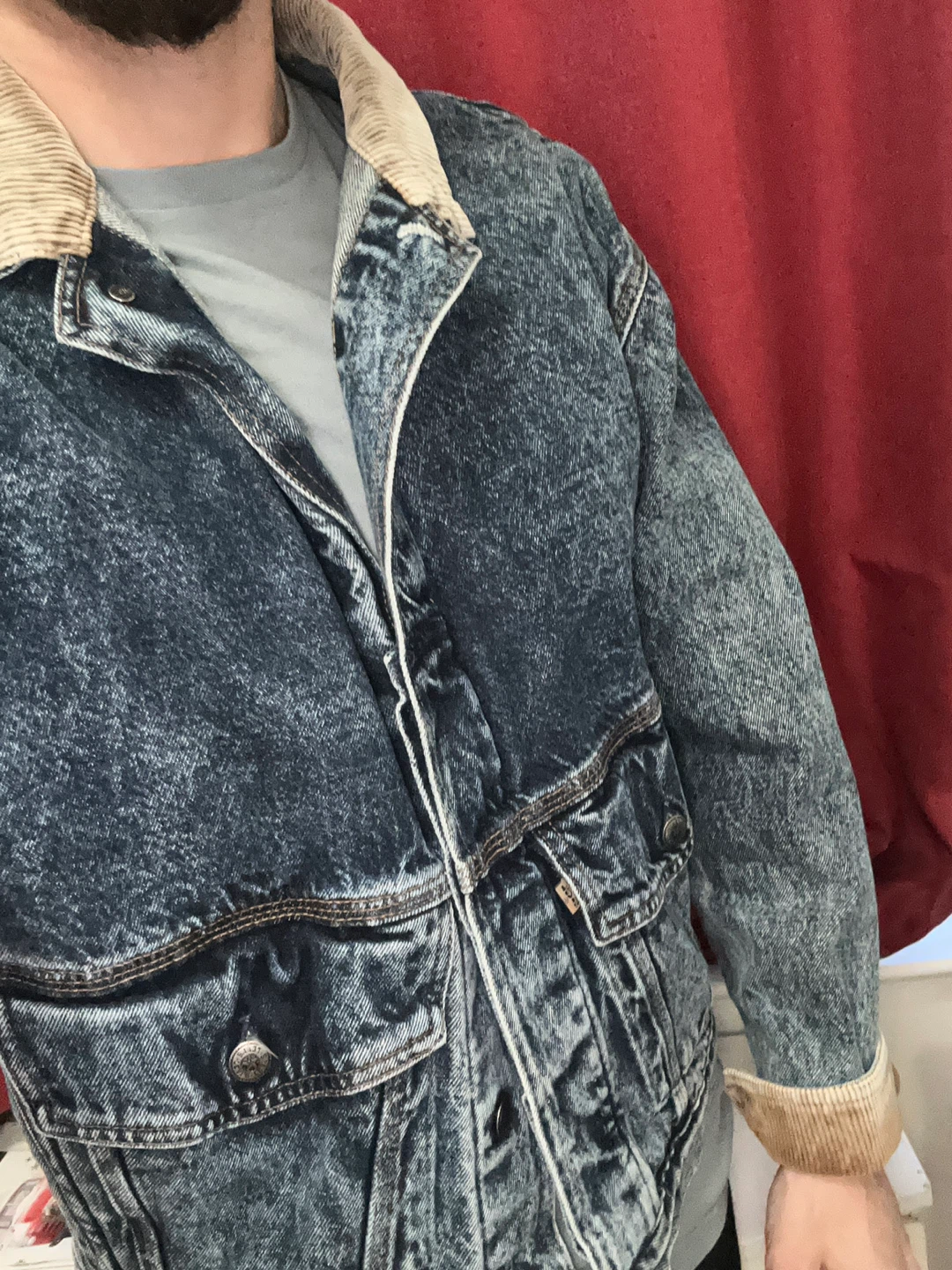 Levi's Denim Trucker Jacket with Corduroy Collar - Size Medium - photo 4