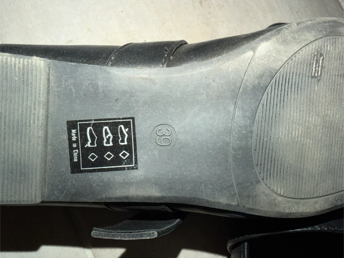 Black Mary Jane Leather Flats Size 39 - photo 4