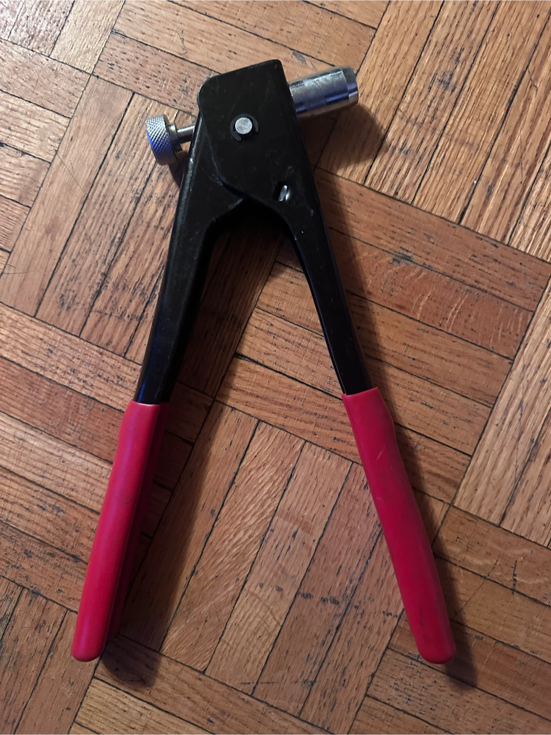 Hand Riveter Tool