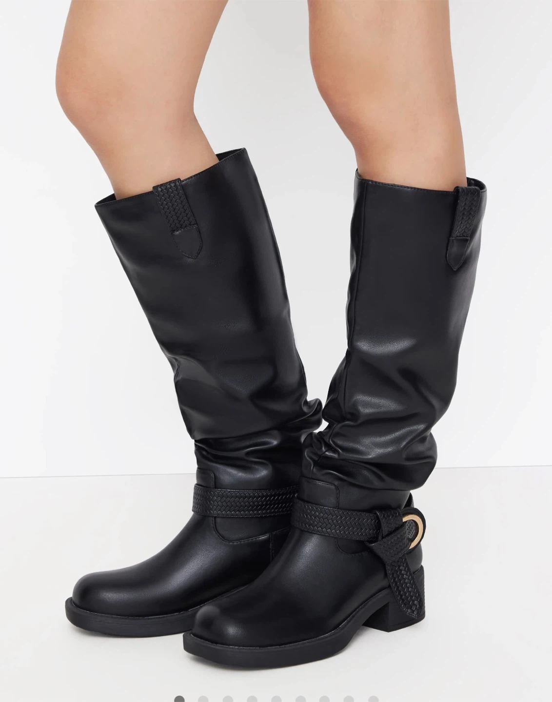 Black Slouch Boots never worn WITH TAGS- Size 39 - photo 2