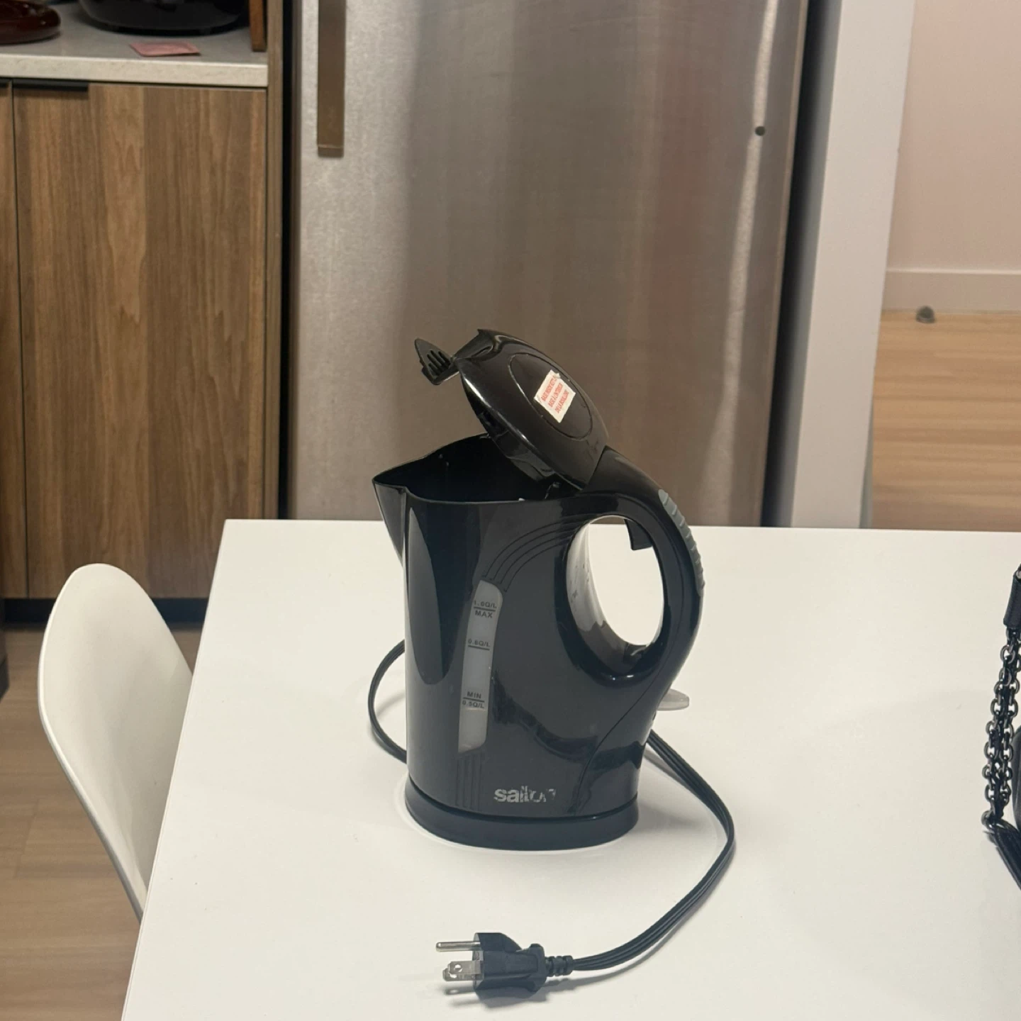 Kitchen items - moving sale - photo 3