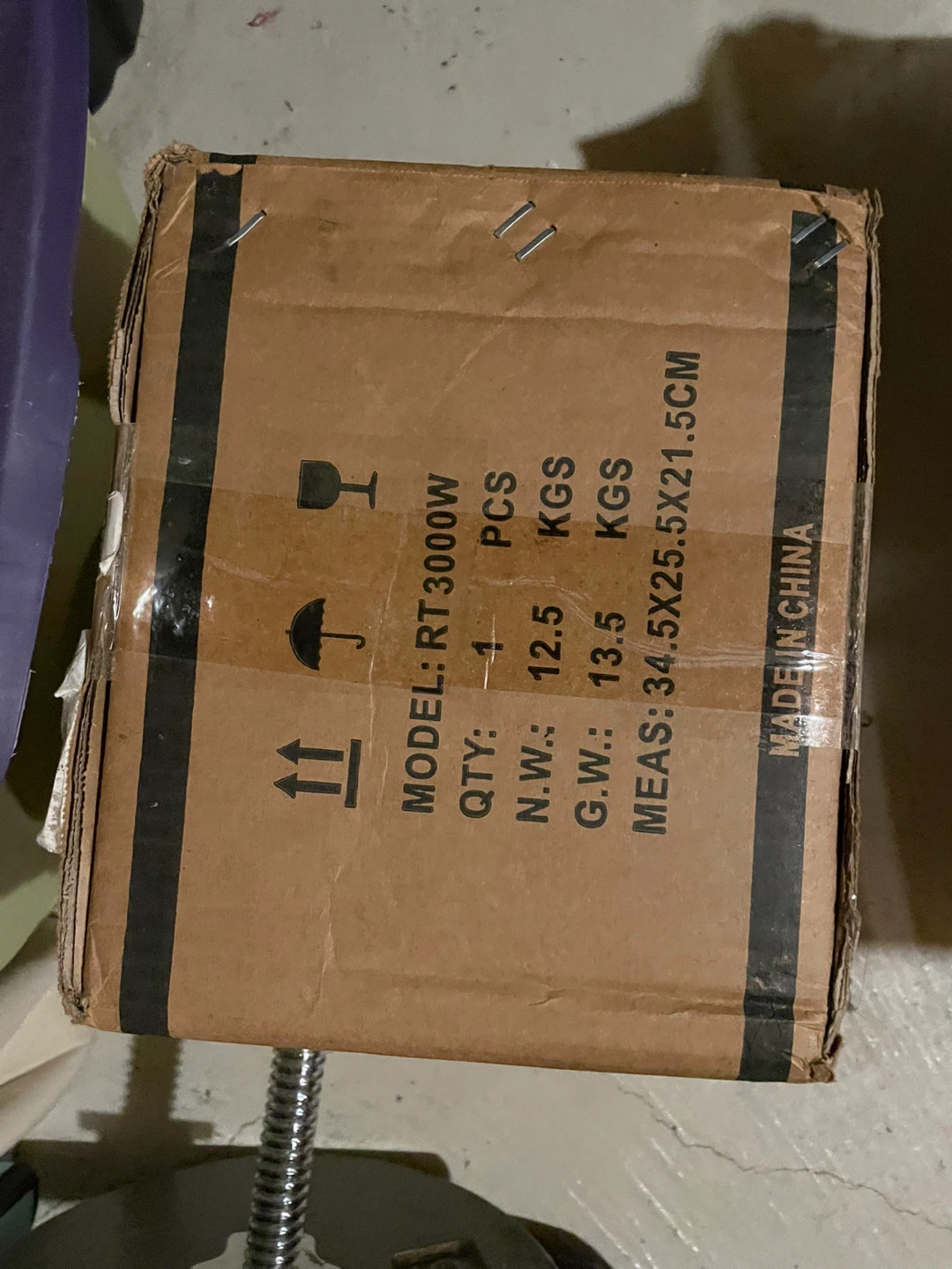 ROCKSTONE RT3000W Step Up & Down Voltage Transformer - photo 2