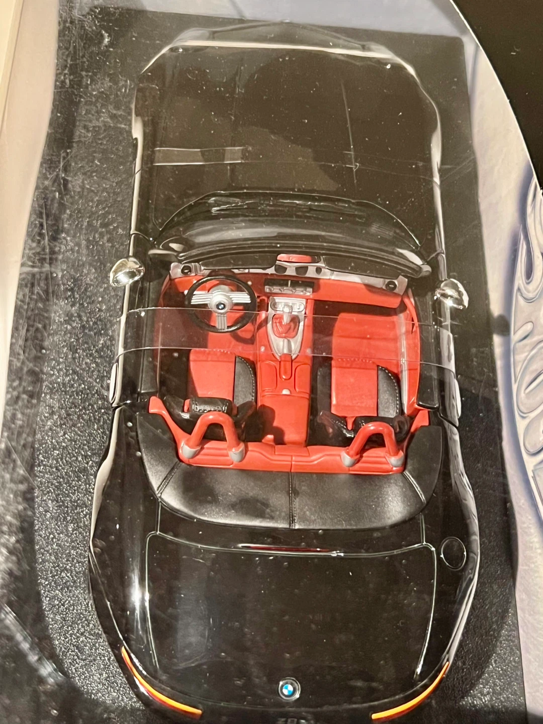 FATHER’S DAY Hot Wheels BMW Z8 Diecast Model Car - photo 2