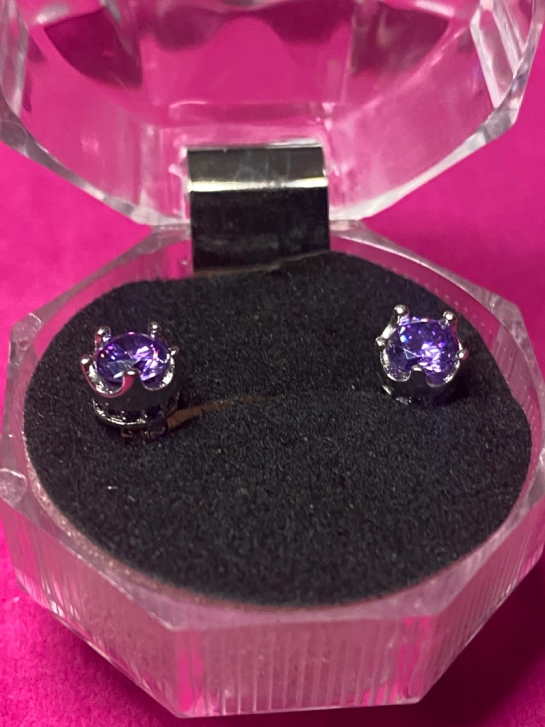 3 pairs of amethyst studs 🏆 - photo 2