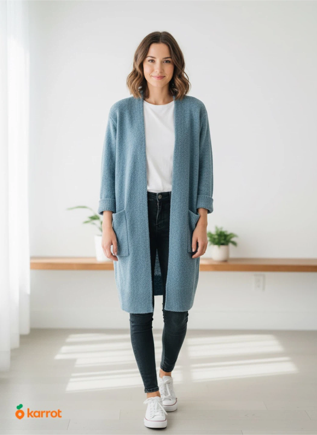 Frank Lyman Blue Cardigan L/G