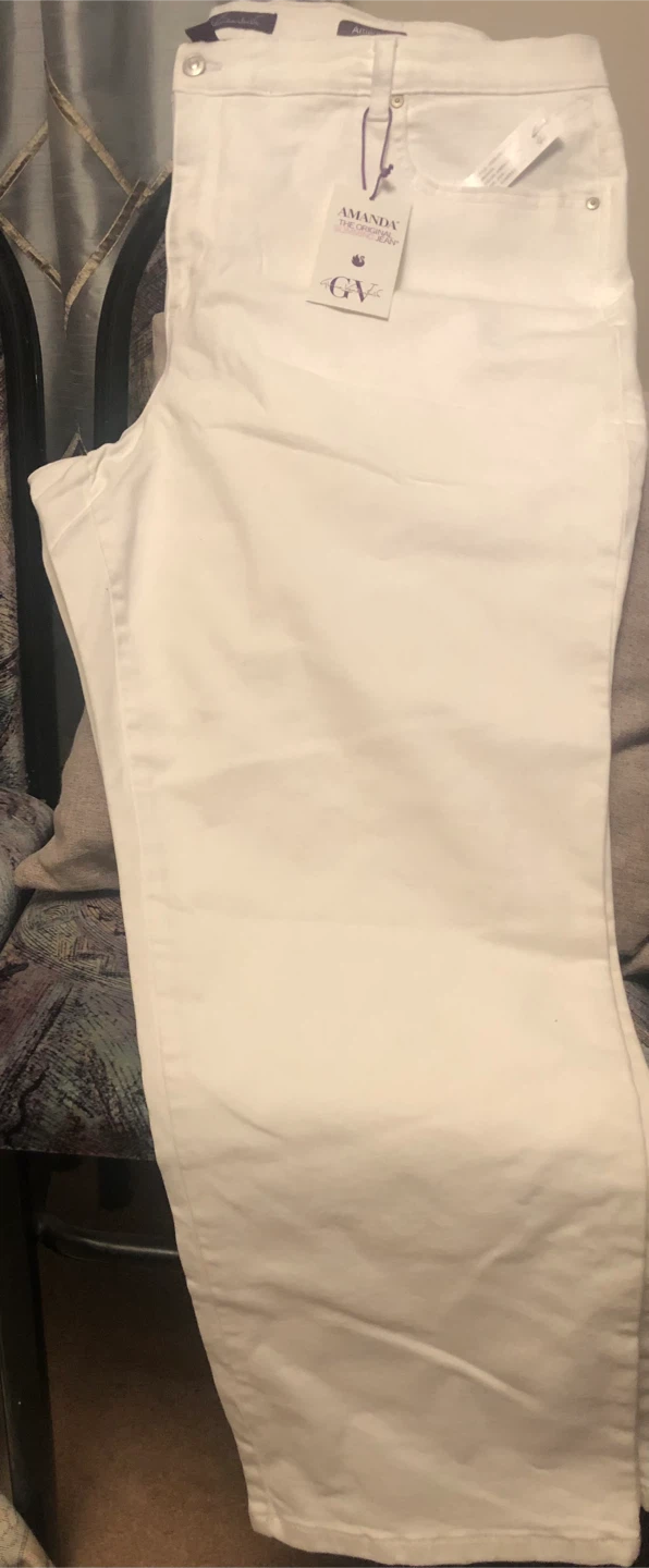Slimming Jean White Size 24W