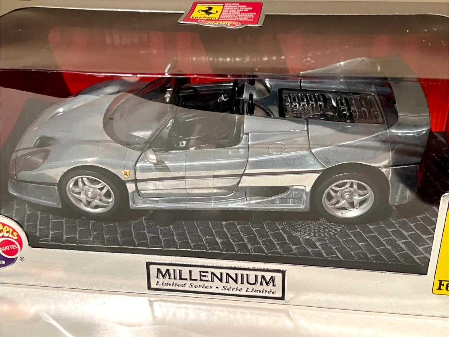 Hot Wheels Silver Ferrari Millennium Ltd Series Die Cast Car 🏆 - photo 2