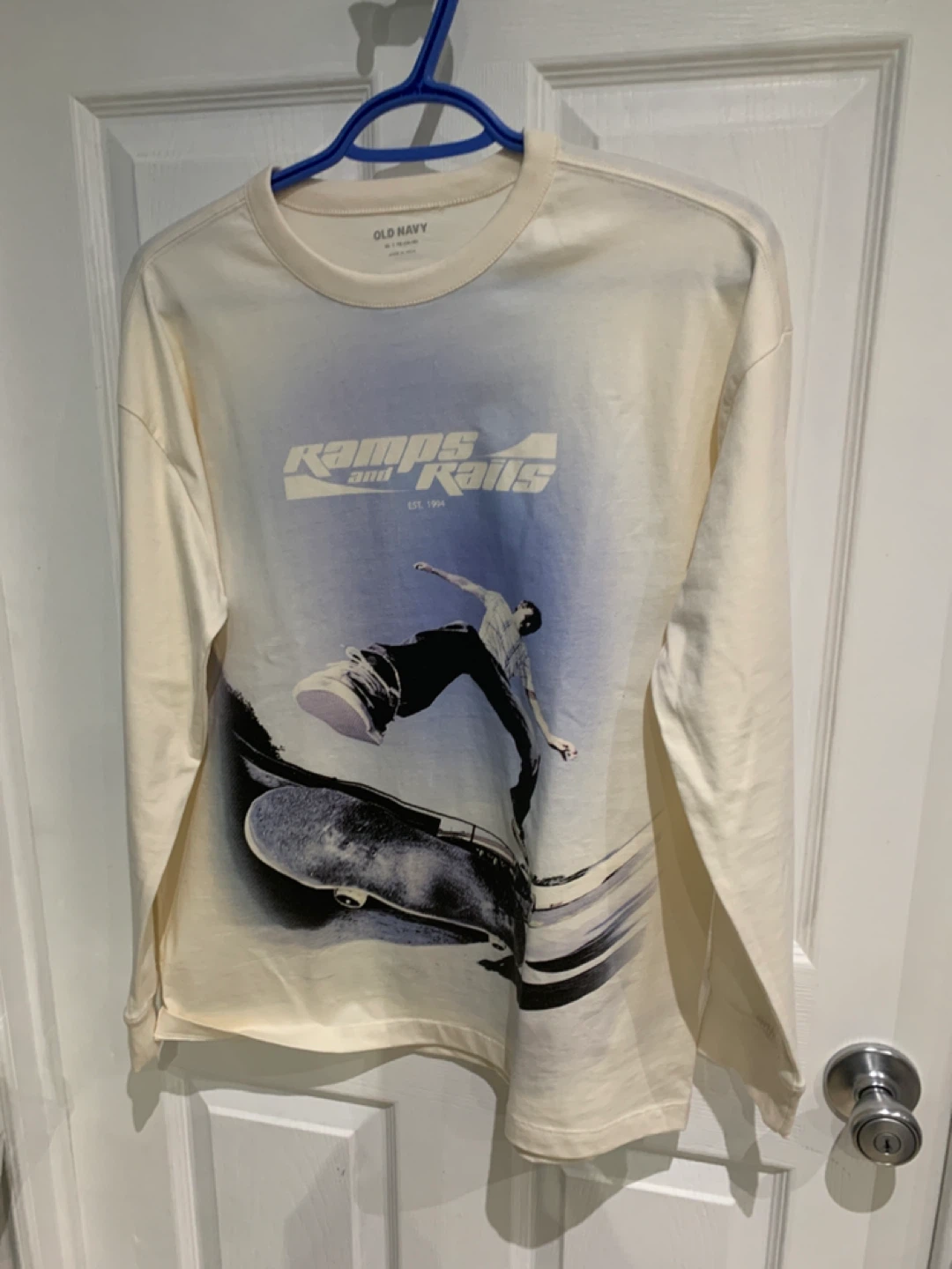 Old Navy Long Sleeve Graphic T-Shirt Youth XL - photo 2