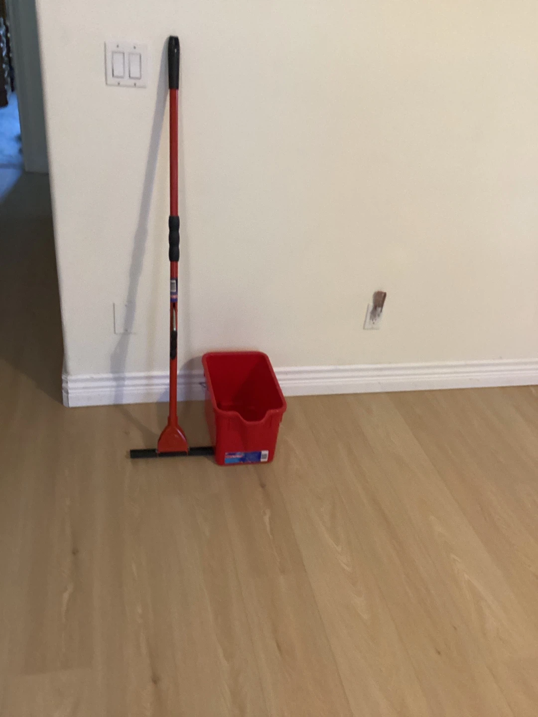 Vileda super bee mop with bucket. - photo 5