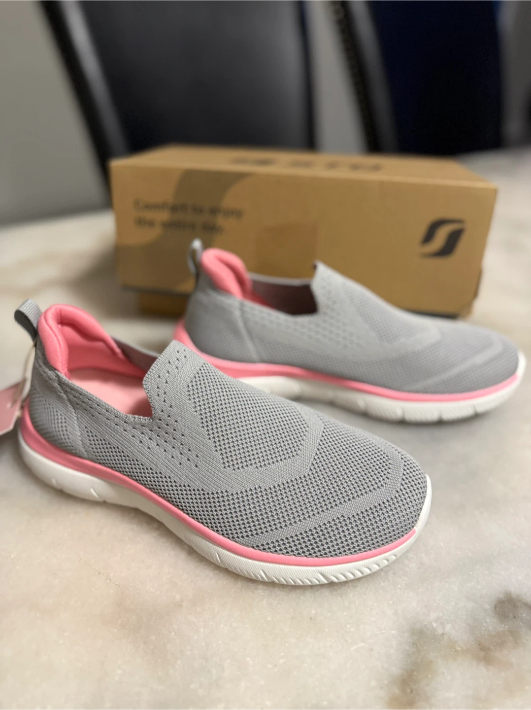 NEW Slip on Lightweight Memory Foam Sneakers, 6.5