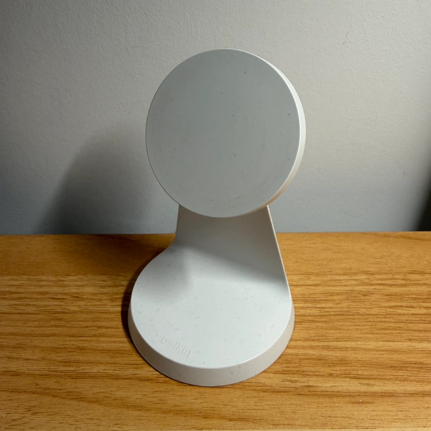 Belkin Wireless Charging Stand White