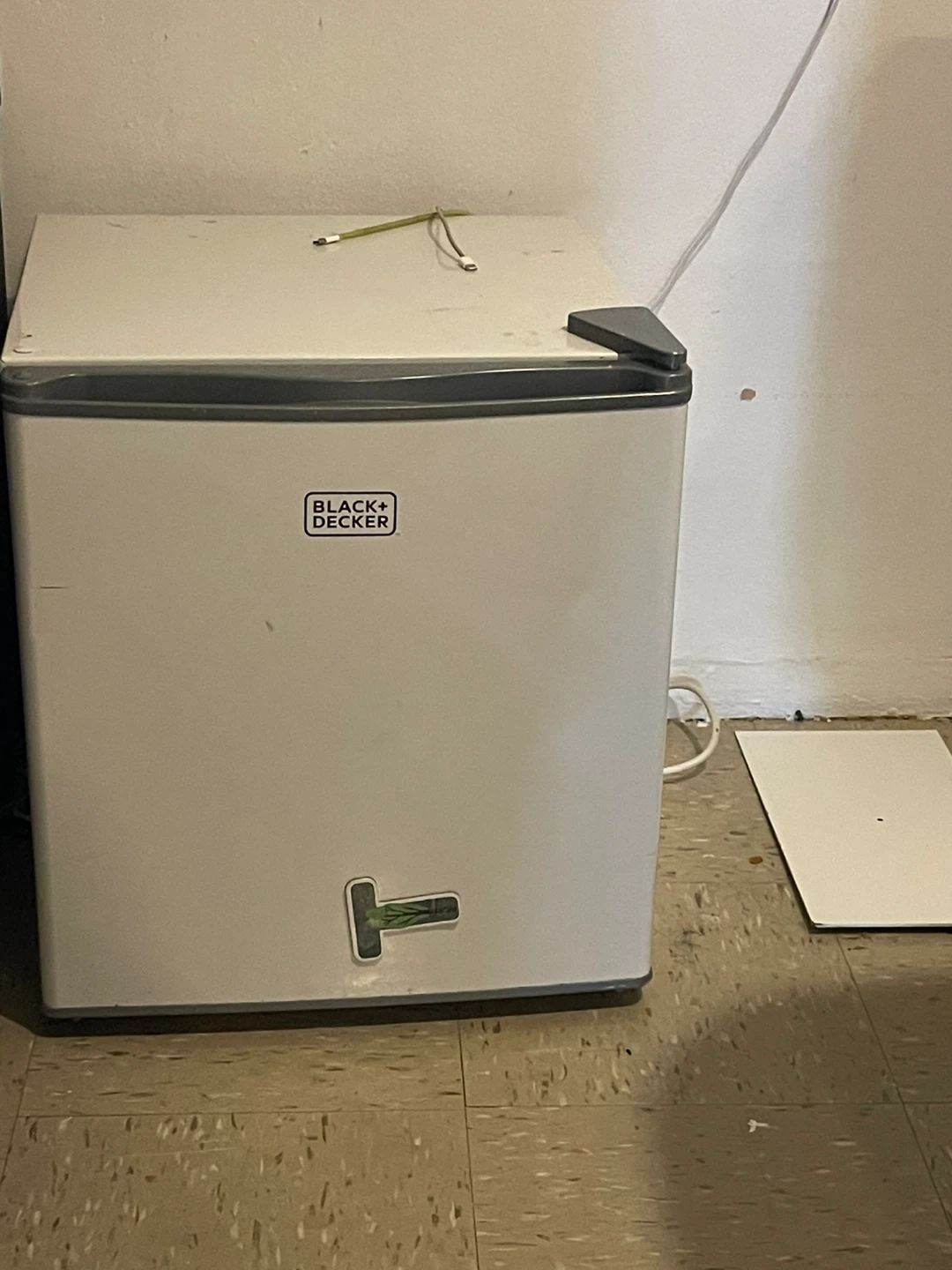 Black+Decker Mini Fridge
