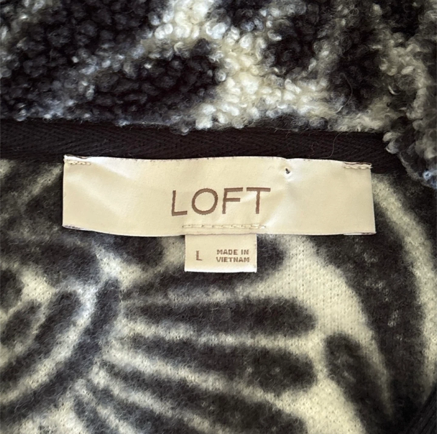 LOFT Black & White Pattern Fleece Pullover Jacket Size L - photo 4