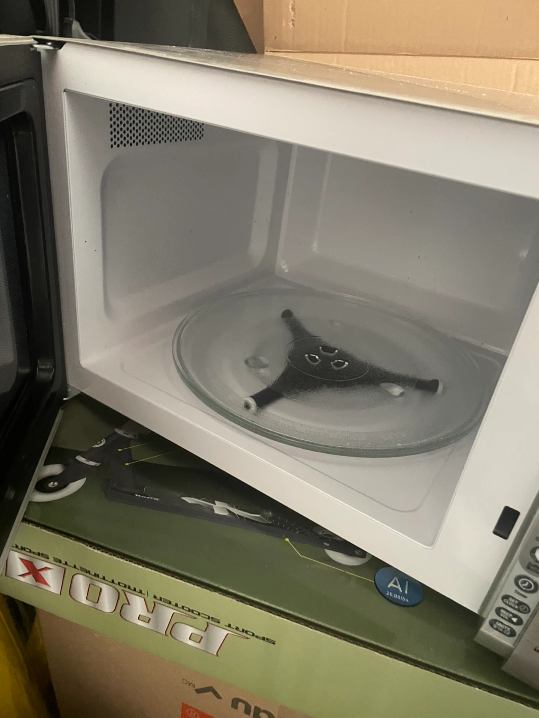 Breville Microwave - photo 3