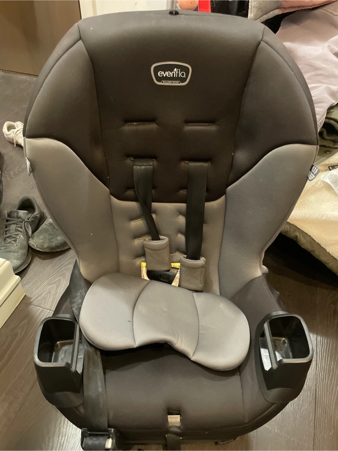 Evenflo Sonus Convertible Car Seat
