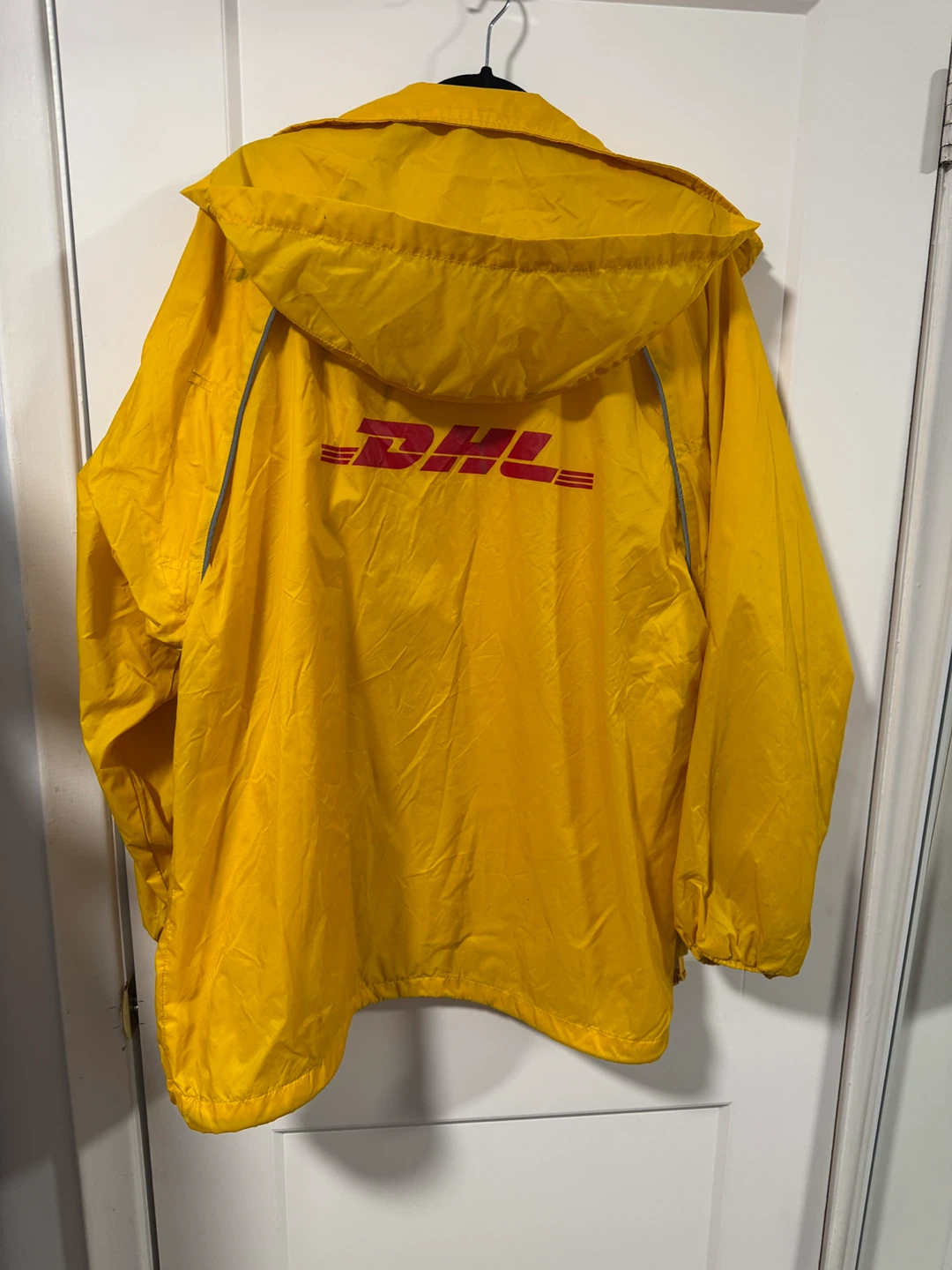 DHL Yellow Windbreaker Jacket - Size M - photo 5