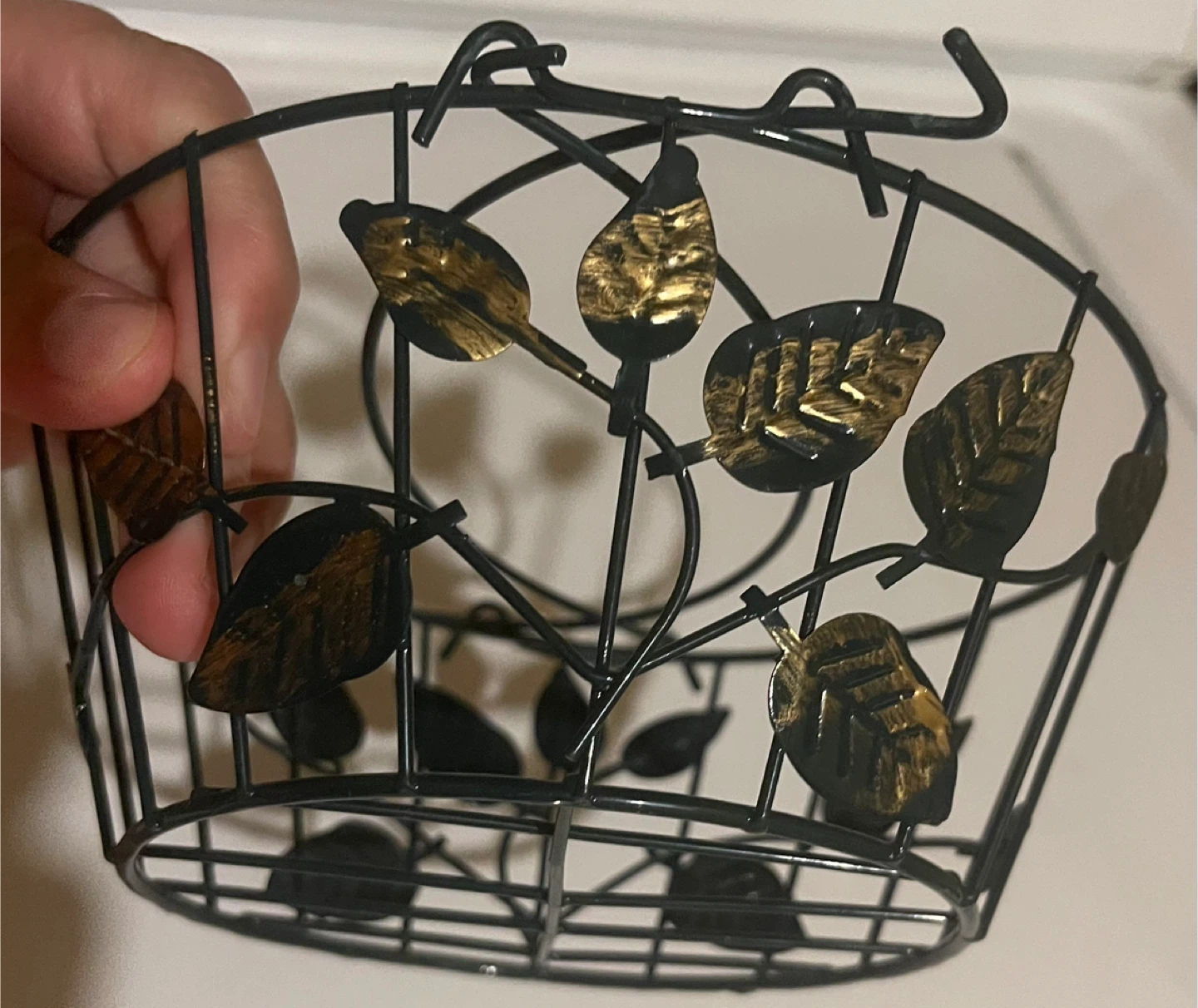 🏆" Decorative Wire Basket with Leaf Accents