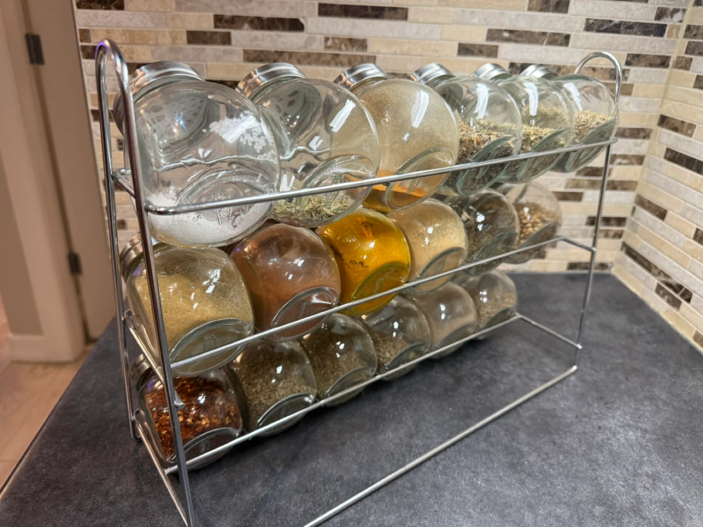 set of glass spice jars - photo 3