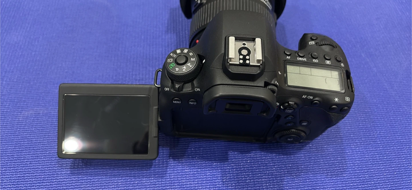 Canon EOS 6D Mark II DSLR Camera with 24-70mm Lens - photo 5