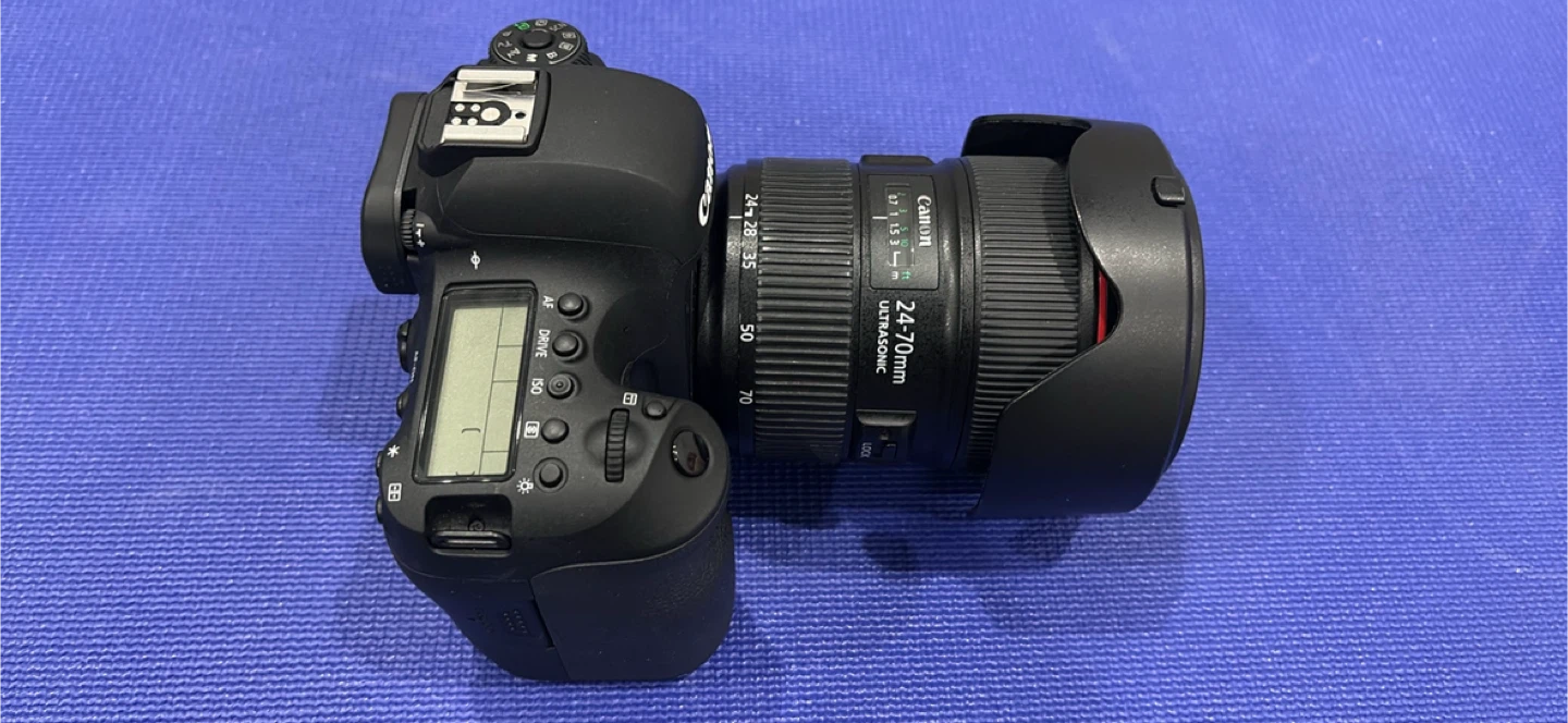Canon EOS 6D Mark II DSLR Camera with 24-70mm Lens - photo 4