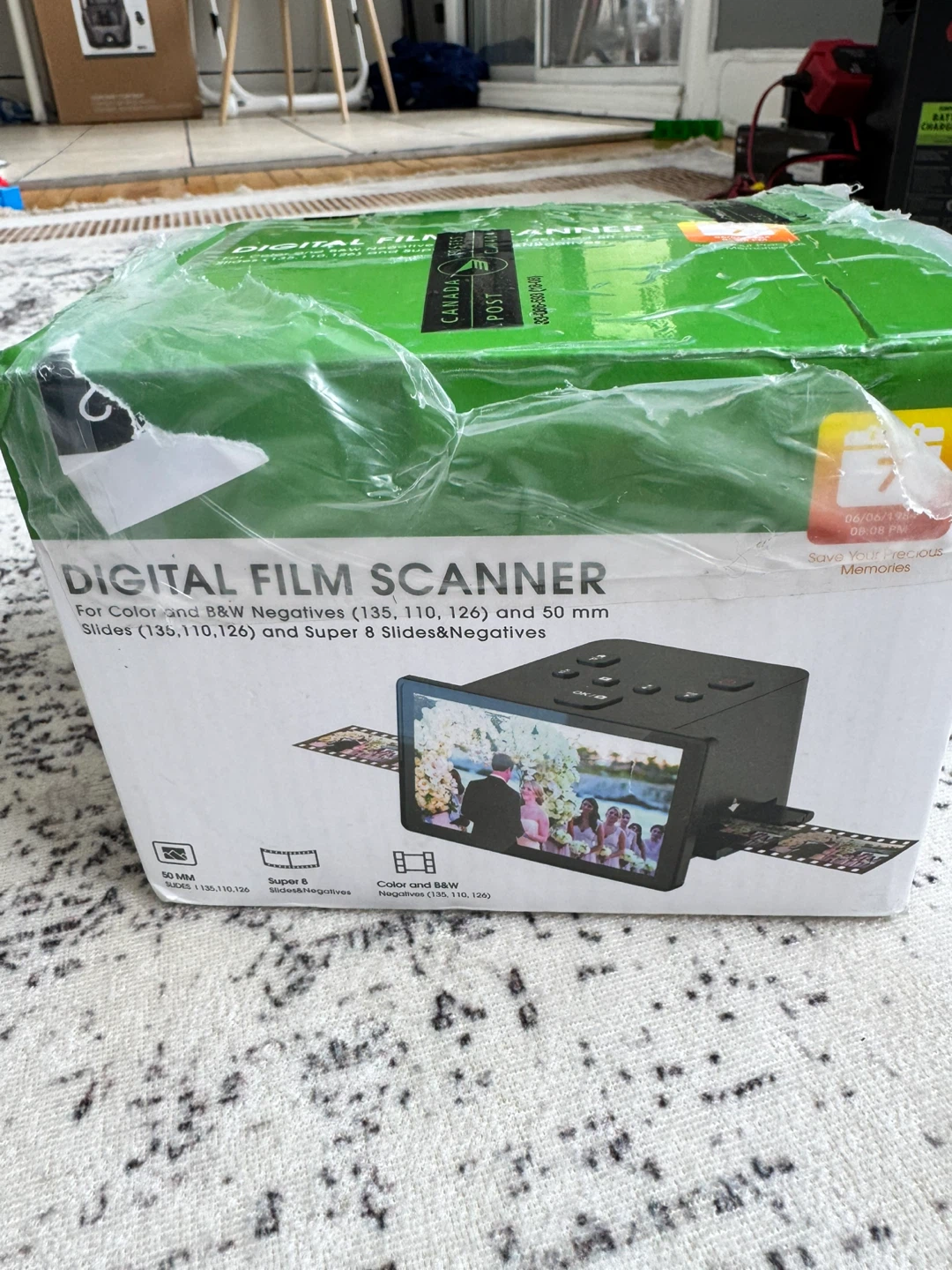 Digital Film Scanner for Color and B&W Negatives and Slides