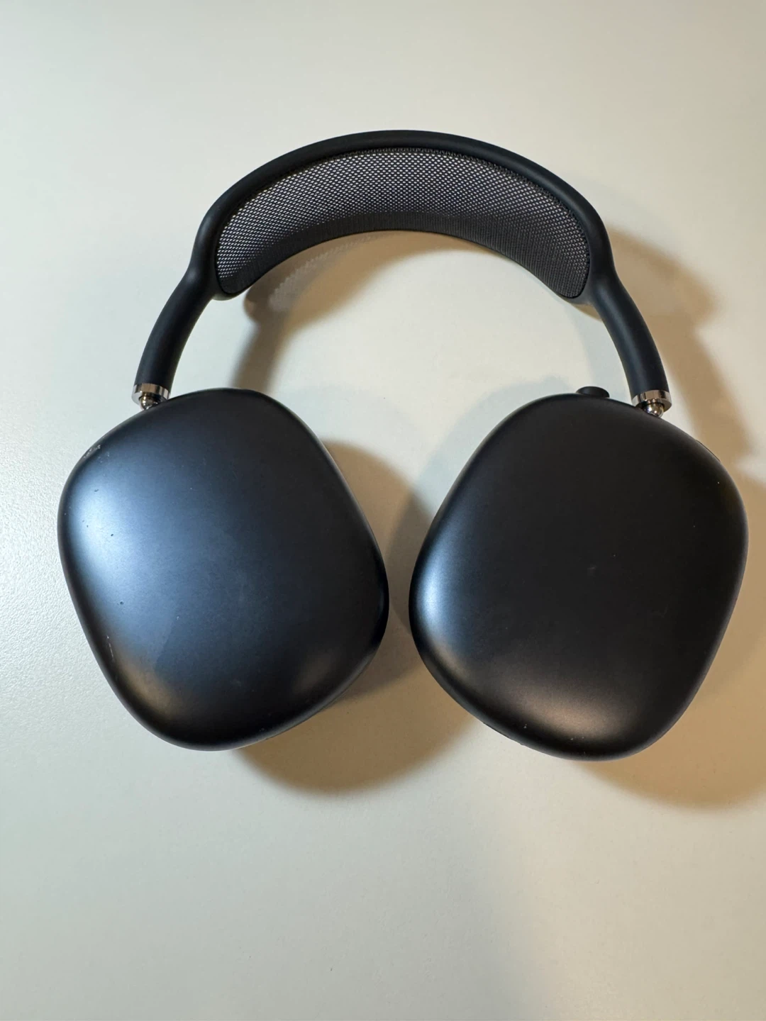 Apple AirPods Gen 2 USB-C - photo 2