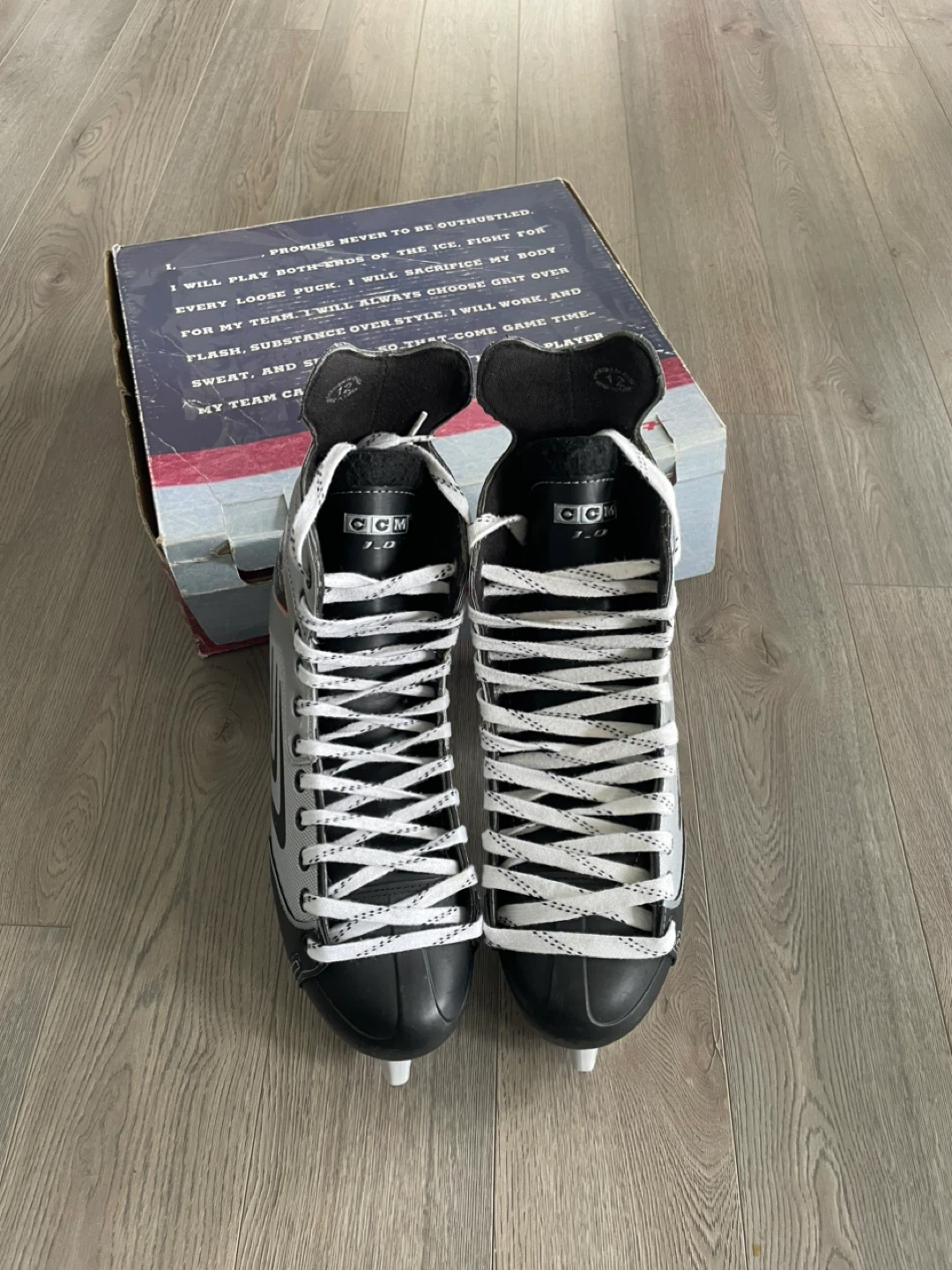 CCM Vector Ice Skates - Size 12 - photo 4