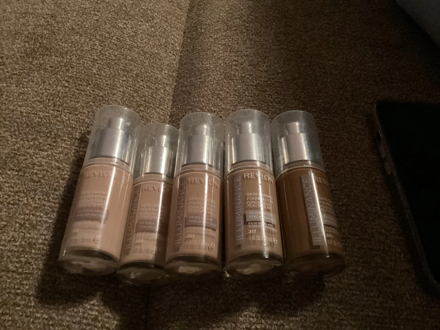 Revlon Illuminance Skin-Caring Foundation - photo 4