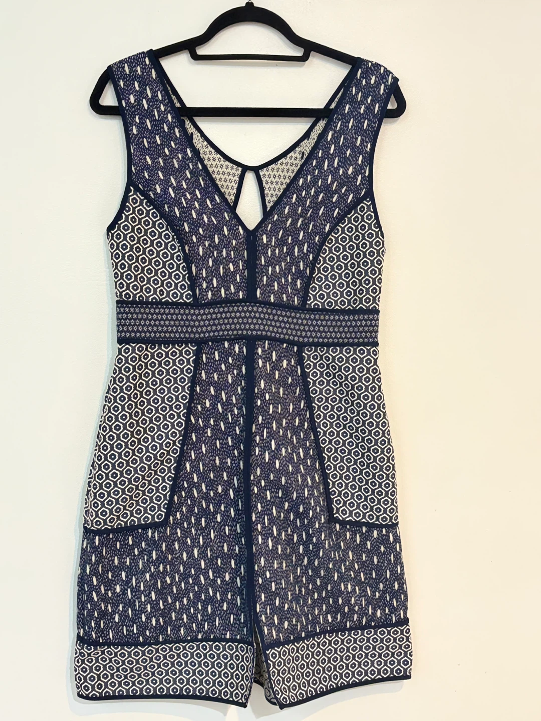 🤍Navy and White Patterned Sleeveless Dress