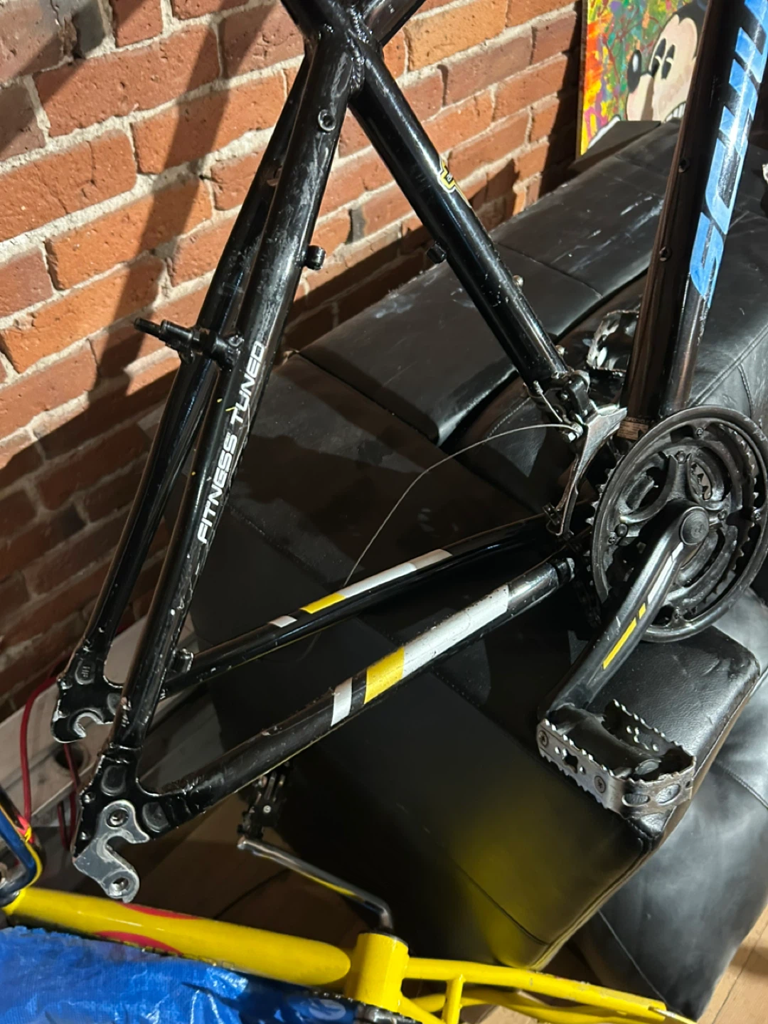 Schwinn Fitness Tuned Bicycle Frame - photo 2